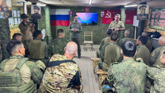 Айсен Николаев навестил бойцов спецоперации из Якутии на линии боевого соприкосновения