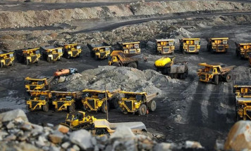 Главы федеральных ведомств отметили "якутский вектор" развития добывающей промышленности России