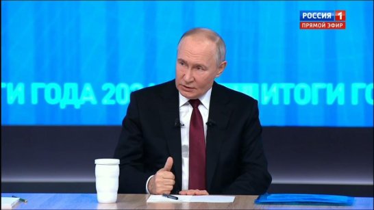 Владимир Путин: Вооруженные силы РФ движутся к решению задач поставленных в начале СВО