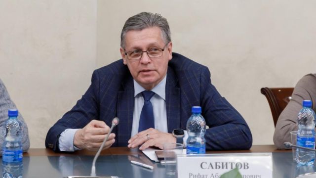 Рифат Сабитов рассказал об угрозах сбора личных данных в сети