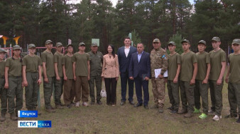 Герои России Дмитрий Куценко и Николай Соболев встретились с курсантами патриотической смены центра "ВОИН"