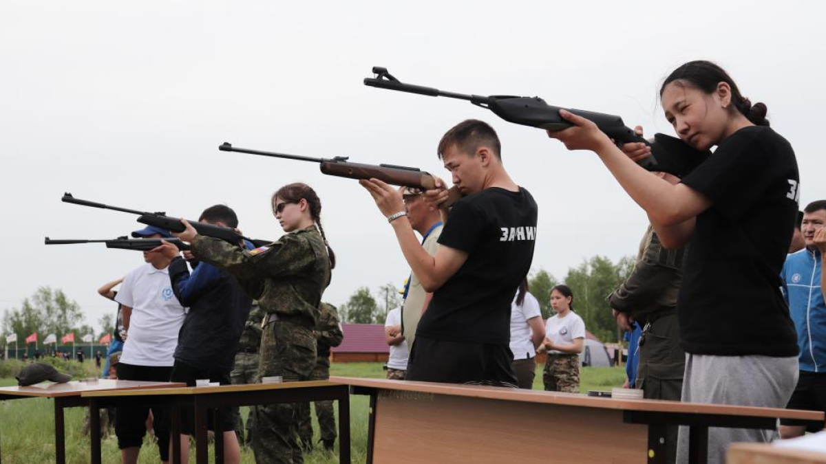 В Намском районе определены победители военно-спортивной игры 