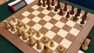 В Якутске состоялись первые встречи претендентов на звание чемпиона республики по классическим шахматам