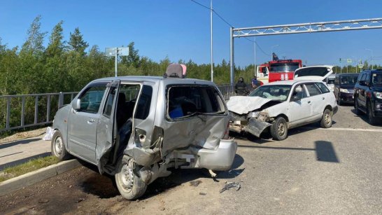 Шесть человек пострадали в результате ДТП на Покровском тракте в Якутске