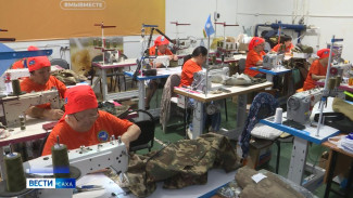 Анал байыаннай дьайыыга сылдьар биир дойдулаахтарбытыгар көмө салҕанар