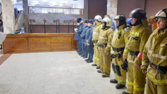 Испытание боевой готовности прошли пожарные из Нерюнгри 