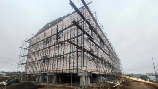 В Верхневилюйском районе возводят новый детский медицинский корпус