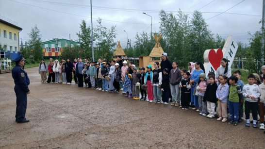 В Якутии проводят акцию по обеспечению пожарной безопасности в детских лагерях