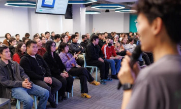 В Якутске стартовал первый двухнедельный бассейн "Школы 21"