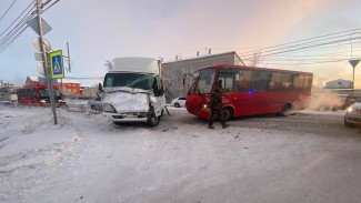 В Якутске произошло ДТП с участием 4 автомобилей