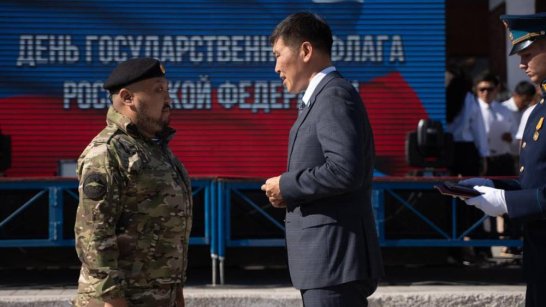 Министр предпринимательства Якутии Георгий Андреев награждён медалью "За храбрость" II степени