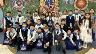 Школьники Якутии приняли участие в Кремлевской ёлке в Москве