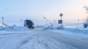 На ледовом автозимнике "Якутск – Нижний Бестях" увеличена грузоподъёмность 