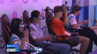 Дьокуускайга Уһук Илиҥҥи федеральнай уокуруктааҕы дроннар күрэхтэһиилэрэ ыытылынна