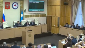 В Якутии принят региональный закон о местном самоуправлении