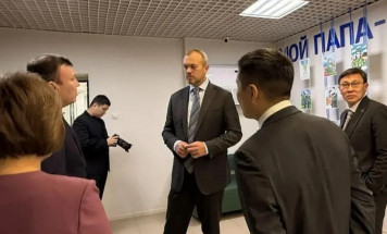 Евгений Грачев встретился с муниципальными командами Якутии и посетил региональный филиал фонда "Защитники Отечества"