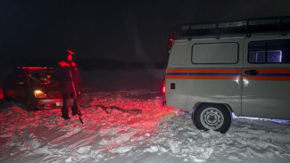 Служба спасения Якутии эвакуировала рыбака в Жатае