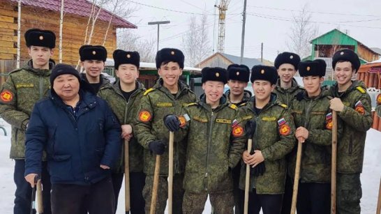 В Якутске проходит военно-патриотическая акция "Верни герою имя"