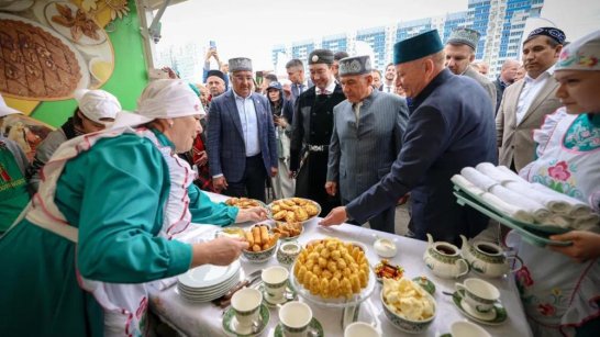 Выставка потребительской кооперации Татарстана проходит на Комсомольской площади Якутска