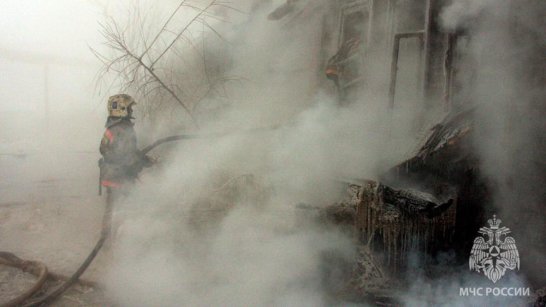 Один человек пострадал при пожаре жилого дома в Алданском районе
