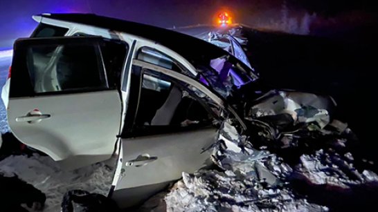 В Якутске в результате ДТП погибли два пассажира