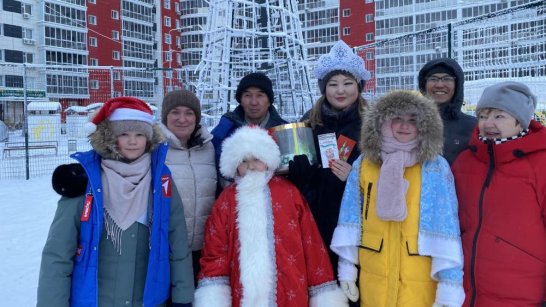 В Якутии активисты Движения Первых поздравят трудящихся с Новым годом