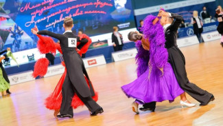 Соревнования по танцевальному спорту собрали в Якутске более 200 российских спортсменов