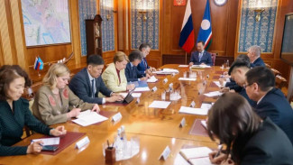 Глава Якутии дал поручения по реализации мероприятий нацпроекта "Инфраструктура для жизни"