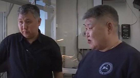 Ветераны СВО проходят стажировку на предприятиях Якутии в рамках программы "Якутия — Земля героев"