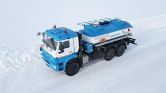 В Якутии начали перевозку нефтепродуктов по автозимникам