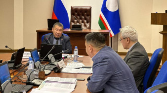 Дмитрий Садовников проверил ход строительства объектов здравоохранения