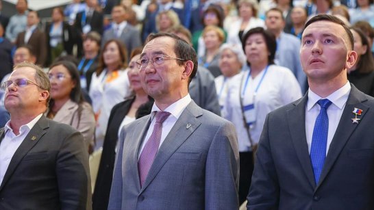 На Августовском совещании Глава Якутии обозначил приоритеты развития профильного образования