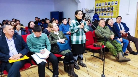 В Вилюйском районе выступили с отчетом Правительства Якутии