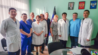 Бригада якутских врачей работает в подшефном городе Докучаевск ДНР