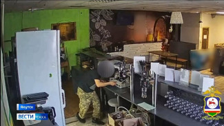 В Якутске полицейские задержали подозреваемого в краже выручки из бара