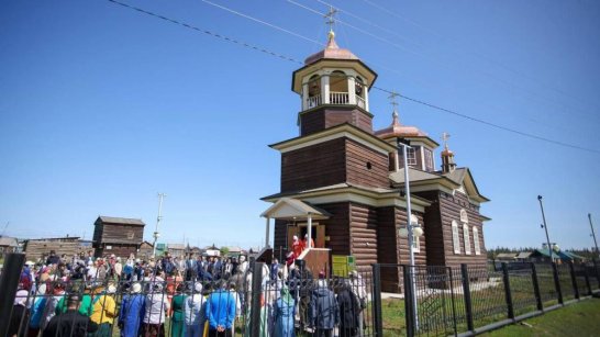 В Хангаласском районе Якутии торжественно открыли Николаевскую церковь после реставрации