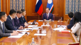 Айсен Николаев провёл совещание по вопросам деятельности Корпорации развития республики
