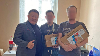 Праздничные наборы получили участники СВО из Якутии, проходящие лечение в госпиталях