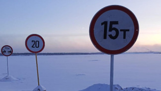 В Якутии на ледовом автозимнике через реку Вилюй повысили грузоподъемность