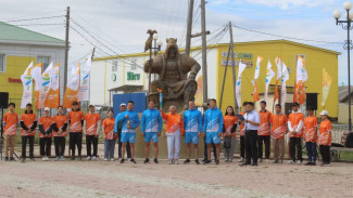 В Усть-Алданском районе прошла эстафета огня VIII Игр "Дети Азии"