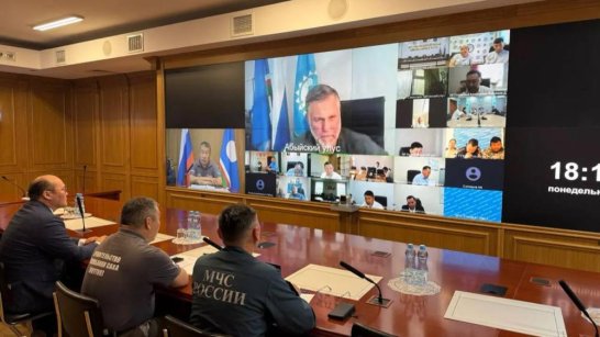 В пострадавшие от паводка районы Якутии выедут стройотряды