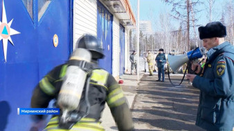 В Мирнинском районе прошли соревнования по пожарно-спасательному спорту