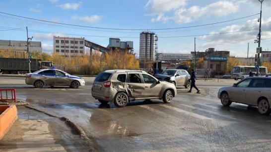 В Якутске в результате ДТП пострадали несовершеннолетние пассажиры