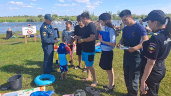 В Якутии транспортные полицейские и общественники проводят профилактические рейды вблизи водоемов