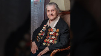 Айсен Николаев выразил соболезнования в связи с кончиной ветерана войны Валентины Ефремовой