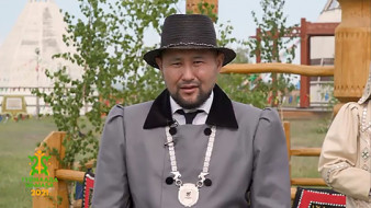 Евгений Григорьев поздравляет с национальным праздником Ысыах