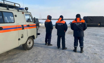 В Якутске проводятся рейды по недопущению несанкционированного выезда на лёд