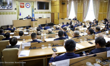 Проект закона республики о местном самоуправлении поддержан на парламентских слушаниях в Госсобрании (Ил Тумэн)