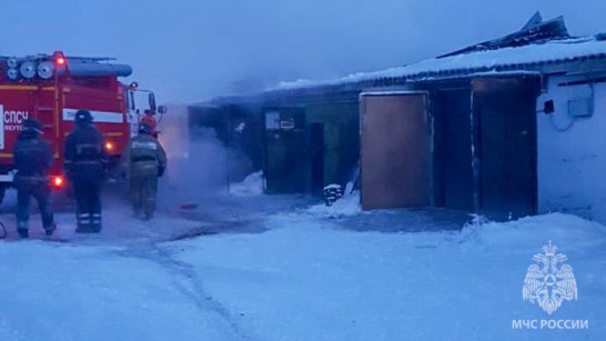 В Якутске произошло возгорание гаражей