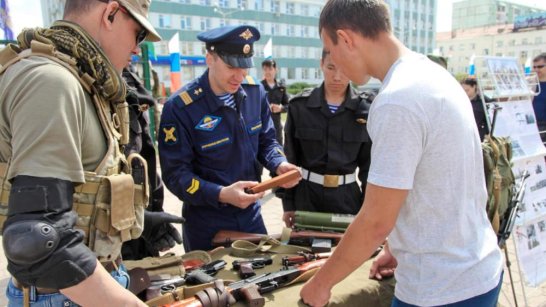 В Якутске продолжает работу единый пункт отбора на военную службу по контракту